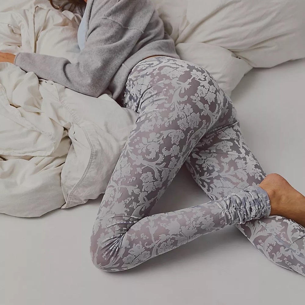 NWT Free People Magic Hour Leggings